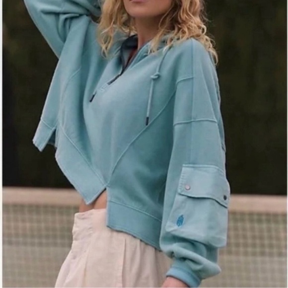 NWT Free People FP Movement Intercept 1/2 Zip Cargo Hoodie Lt. Blue - Picture 2 of 4